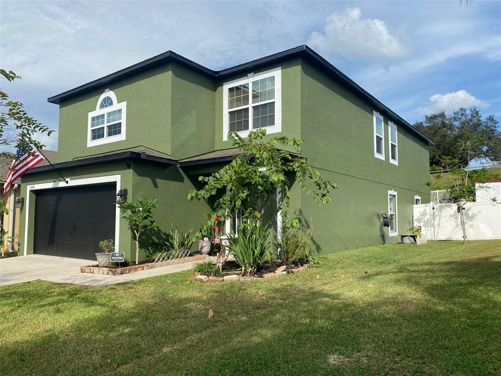 13236 KENT BRADLEY STREET DADE CITY, FL 33525