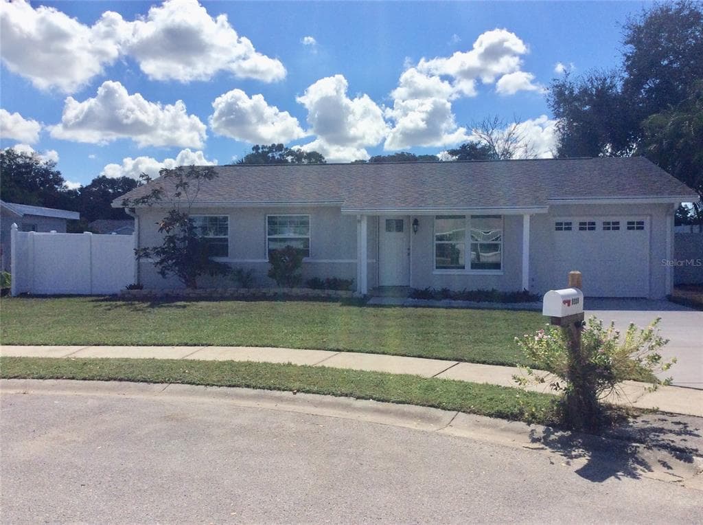 8008 SMOKETREE CIRCLE
