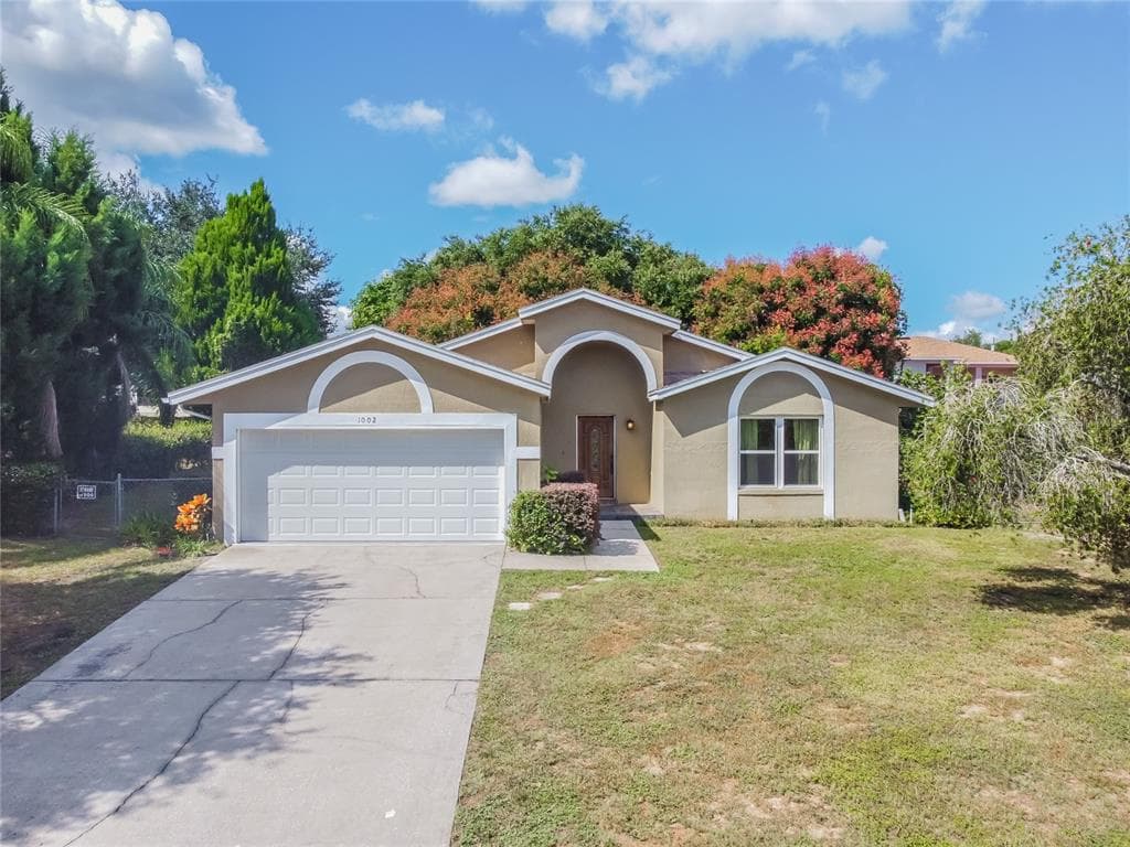 1002 VALENTINA DRIVE DUNDEE, FL 33838