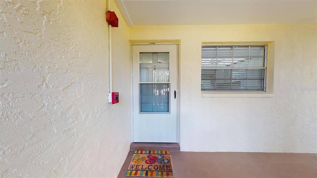 1020 DELEON DRIVE UNIT 101 DUNEDIN, FL 34698