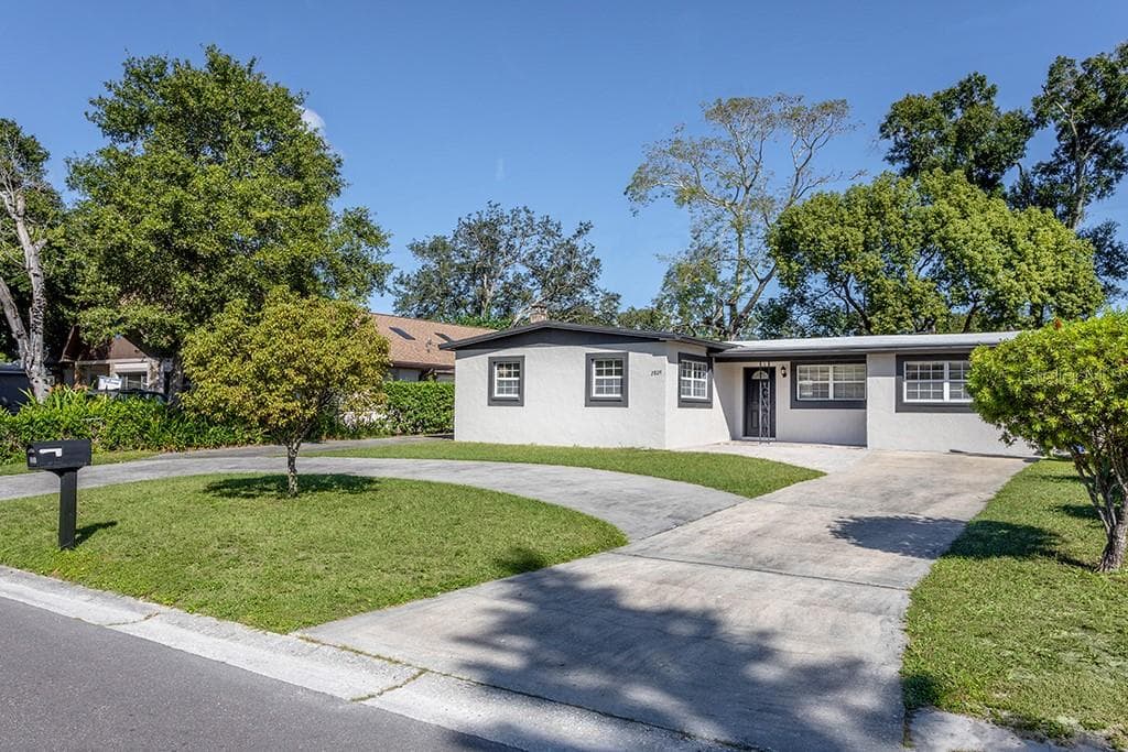 2809 W PATTERSON STREET TAMPA, FL 33614