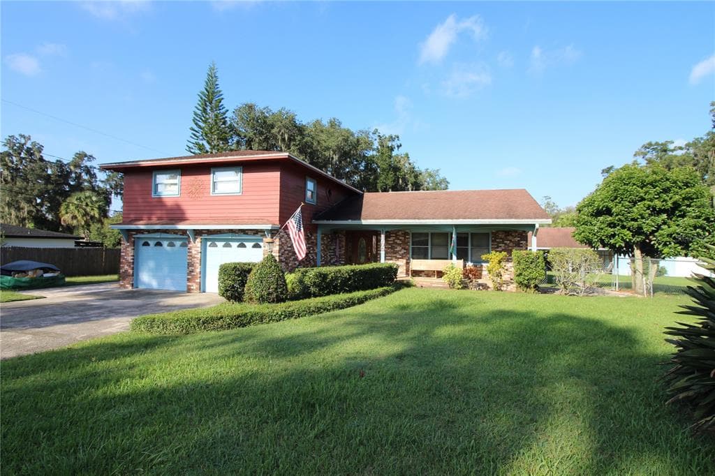13705 MEADOW OAKS DRIVE DOVER, FL 33527