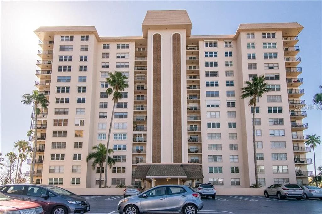5220 BRITTANY DRIVE S UNIT 407 ST PETERSBURG, FL 33715