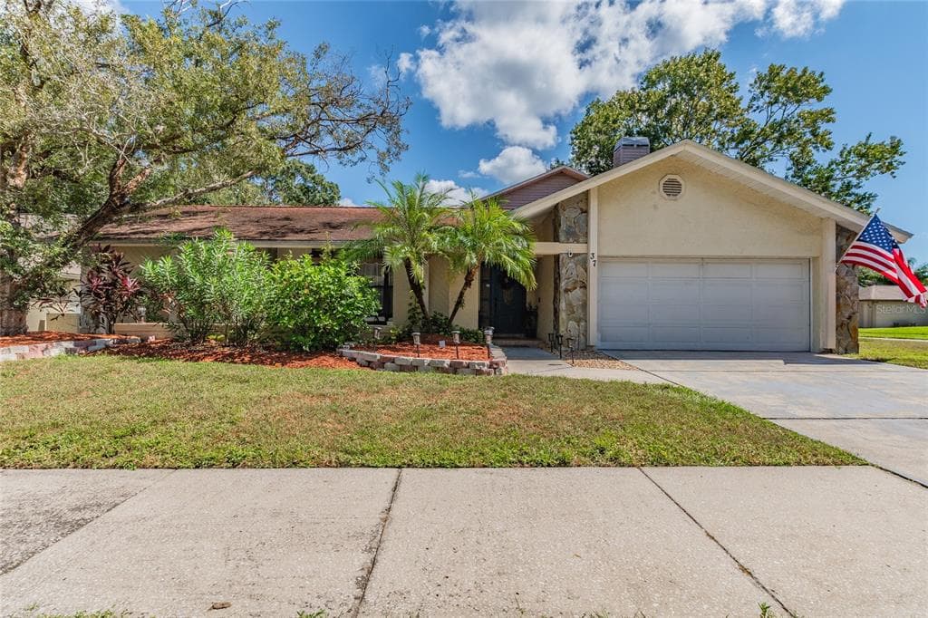37 OSPREY STREET SAFETY HARBOR, FL 34695
