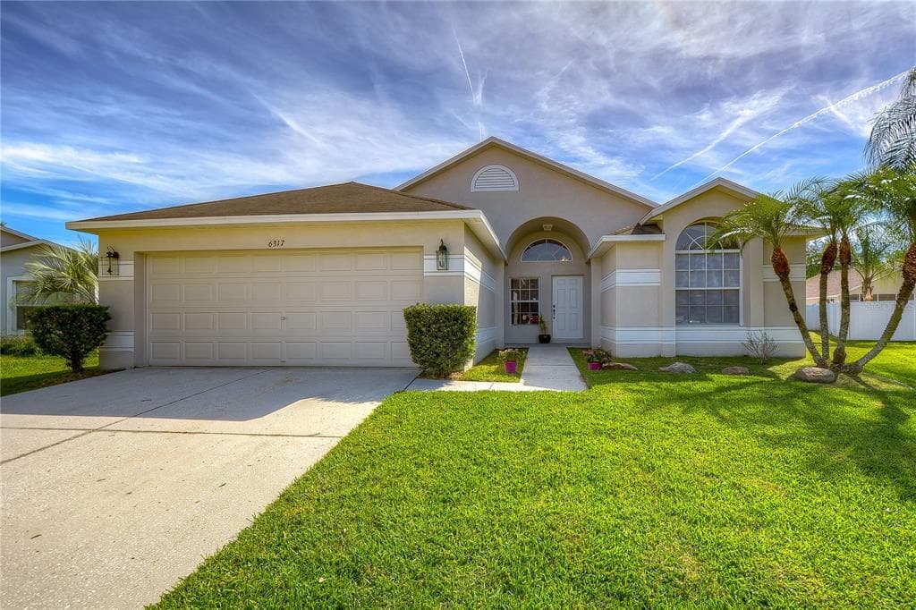 6317 OPEN PASTURE COURT WESLEY CHAPEL, FL 33545
