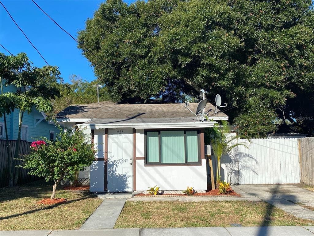 602 S PROSPECT AVENUE CLEARWATER, FL 33756