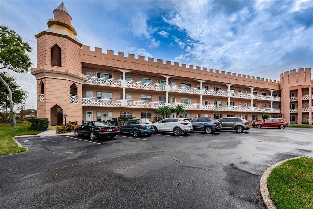 2457 ECUADORIAN WAY UNIT 69