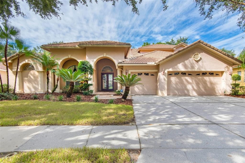 8384 GOLDEN PRAIRIE DRIVE TAMPA, FL 33647