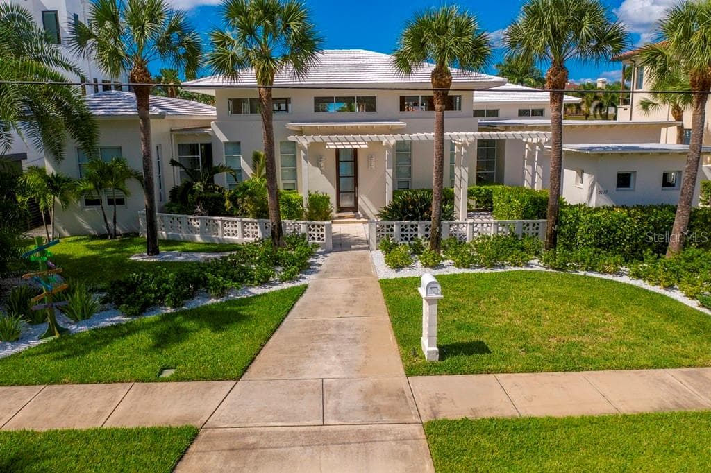5129 W NEPTUNE WAY TAMPA, FL 33609