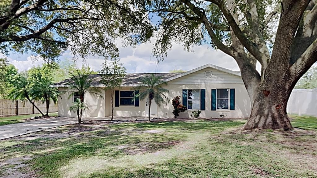 6010 CALENDAR COURT E LAKELAND, FL 33812