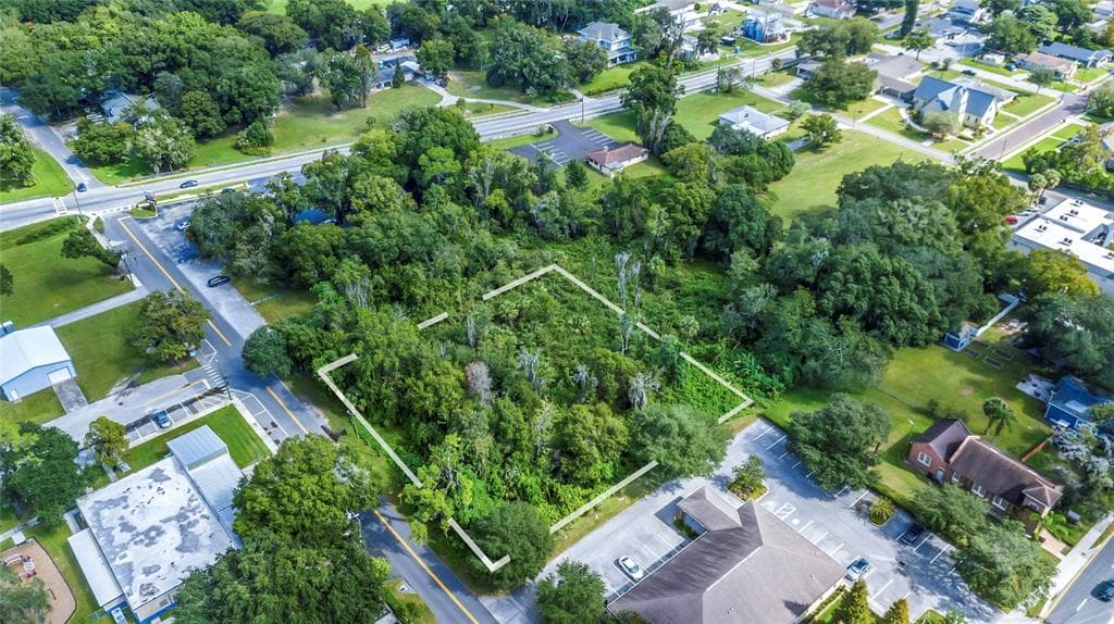 302 N DORT STREET PLANT CITY, FL 33563