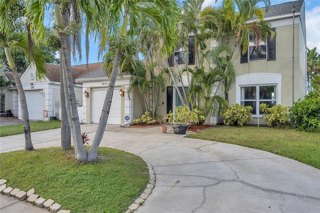 7661 121ST TERRACE LARGO, FL 33773