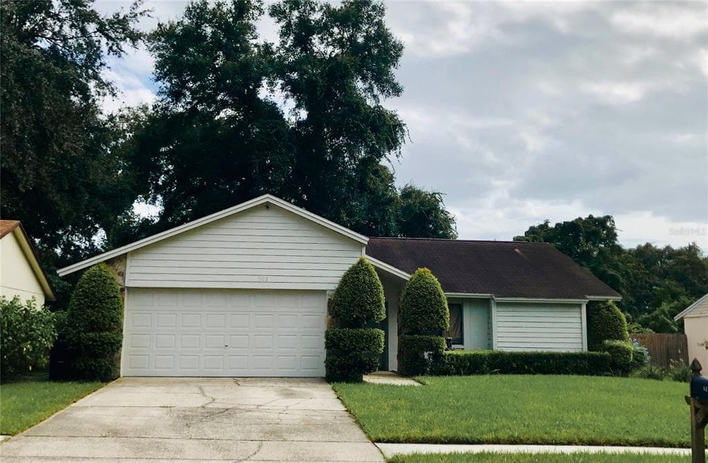 931 BENNINGER DRIVE BRANDON, FL 33510