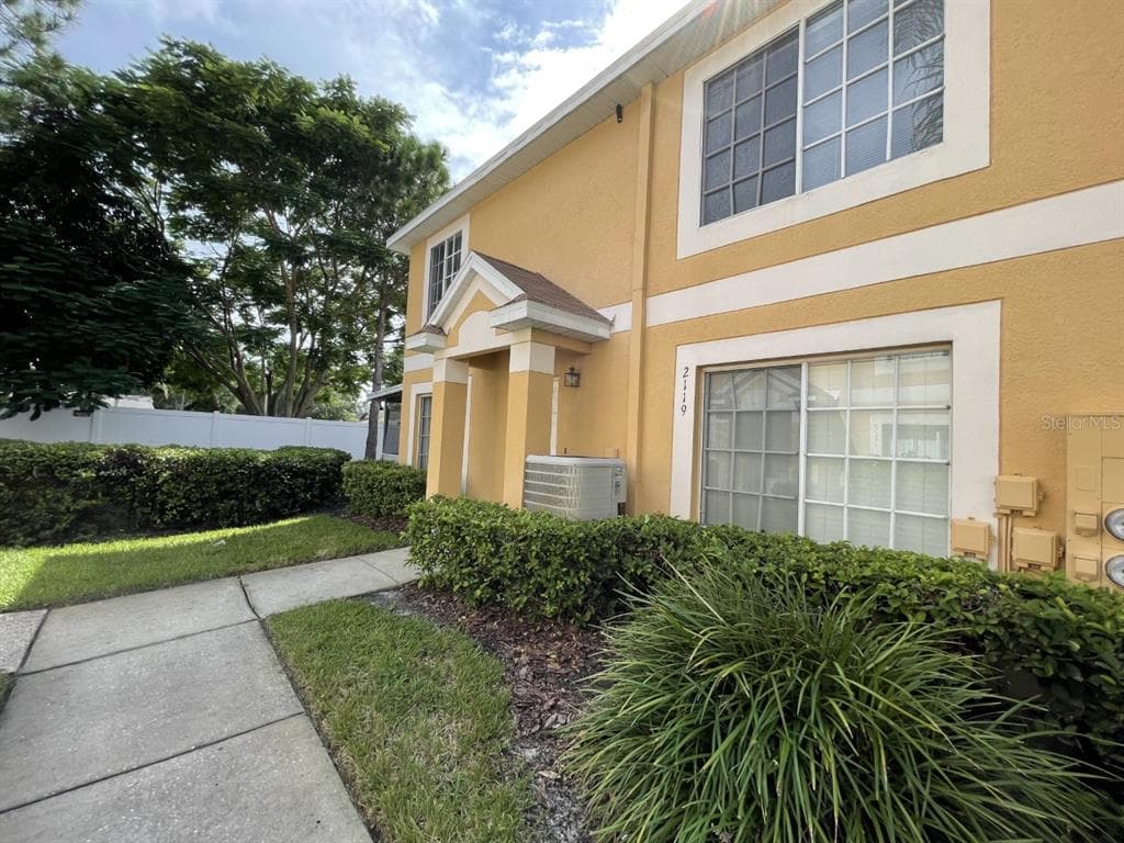 2119 FLUORSHIRE DRIVE BRANDON, FL 33511