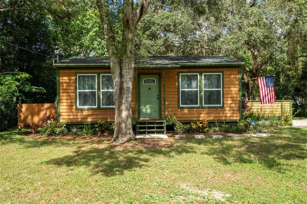 11939 BETHWOOD AVENUE NEW PORT RICHEY, FL 34654