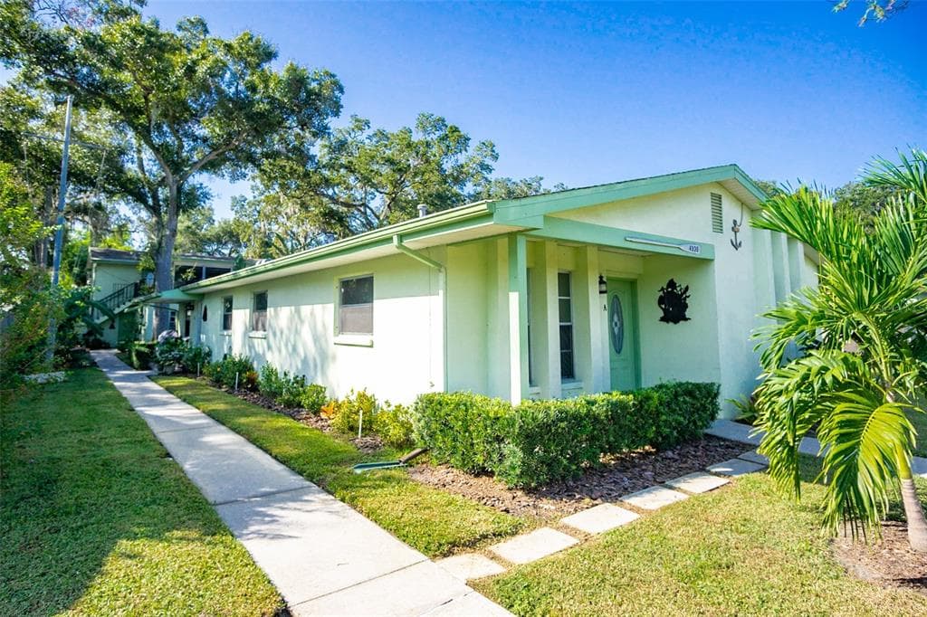 4938 26TH AVENUE S GULFPORT, FL 33707
