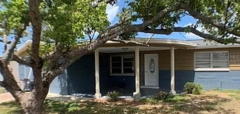 5211 JANICE LN HOLIDAY, FL 34690