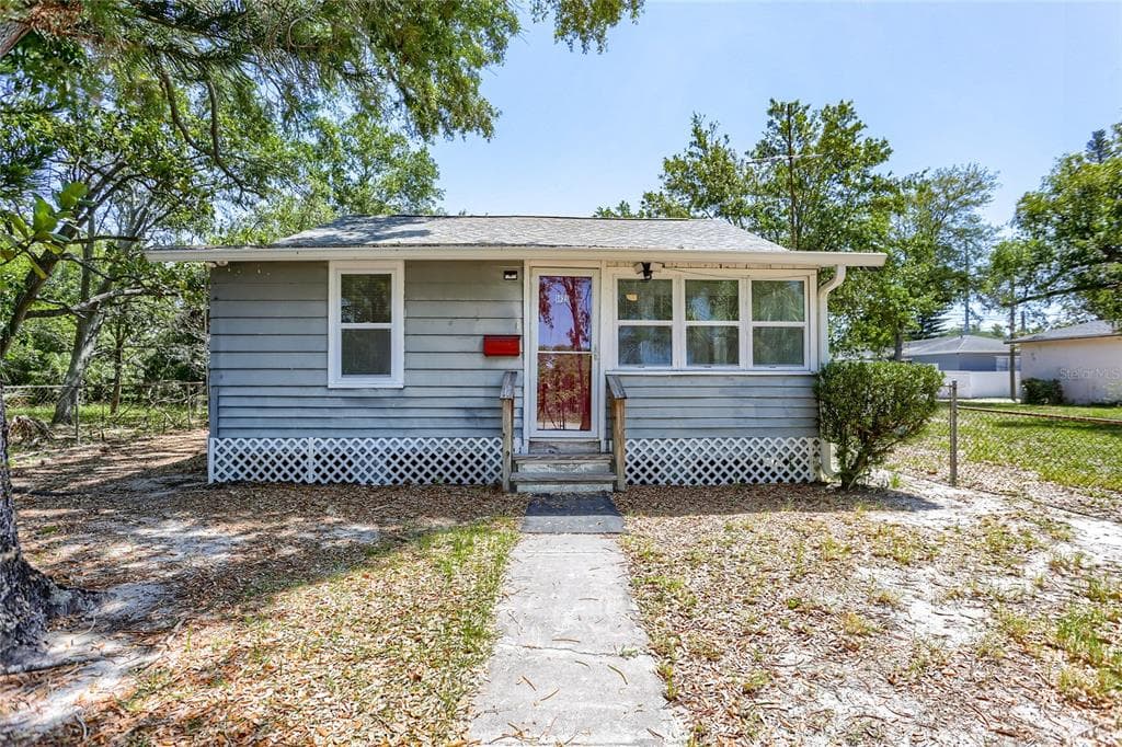 1426 ERIE STREET S ST PETERSBURG, FL 33712