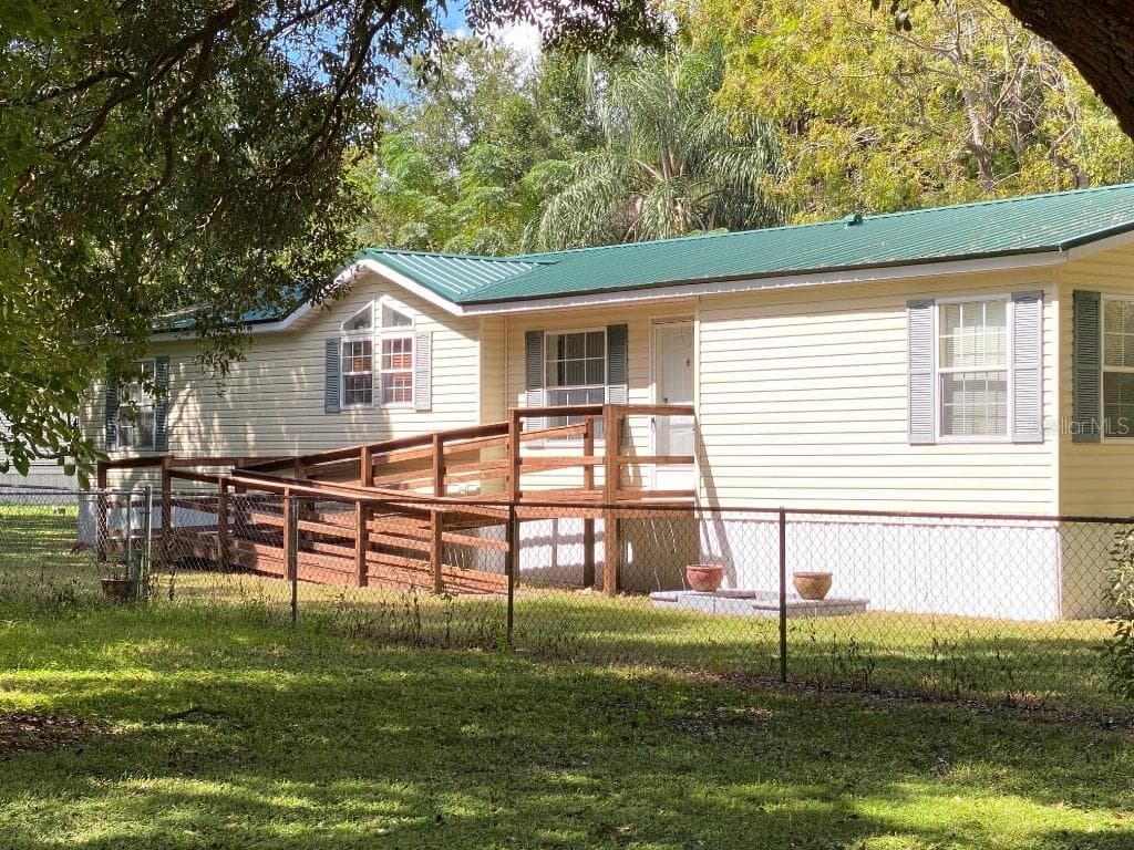 5218 SHADYGLEN DRIVE LAKELAND, FL 33810