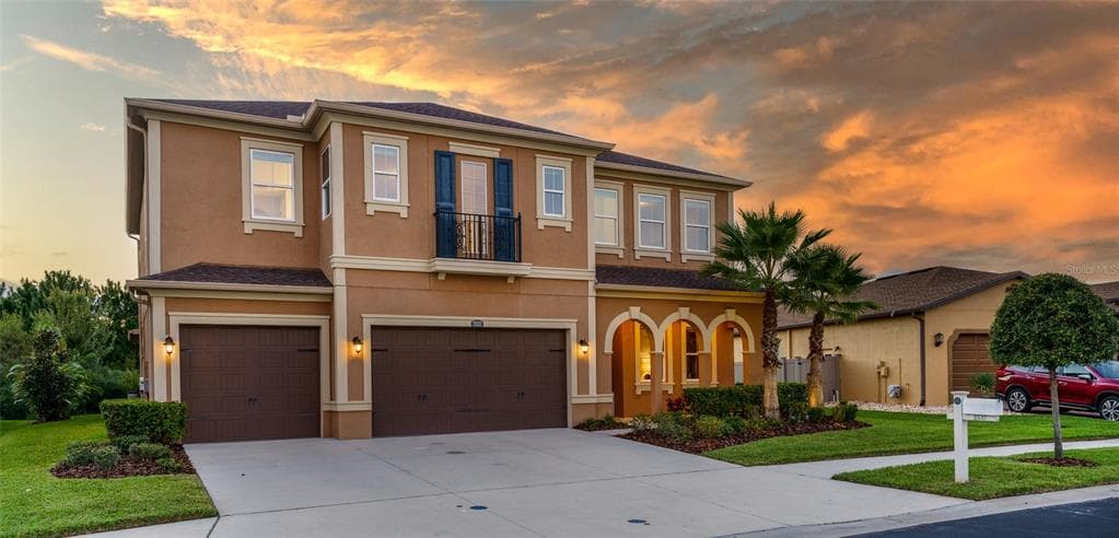 2537 GWYNHURST BOULEVARD WESLEY CHAPEL, FL 33543