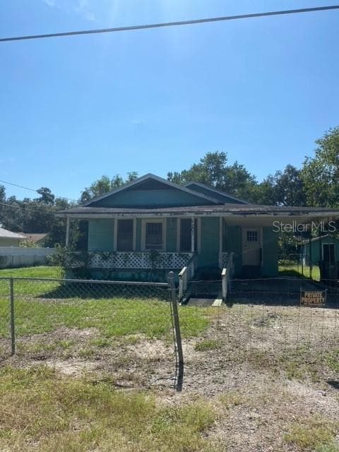 201 VIRGINIA AVENUE SEFFNER, FL 33584