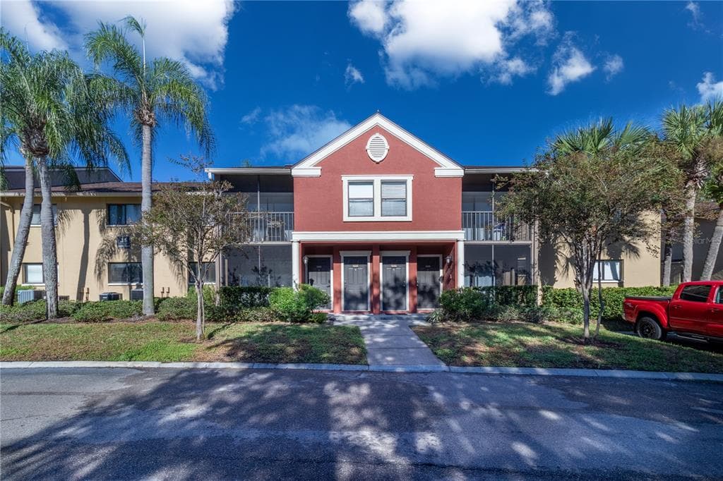 5642 BAYWATER DRIVE UNIT 5642 TAMPA, FL 33615