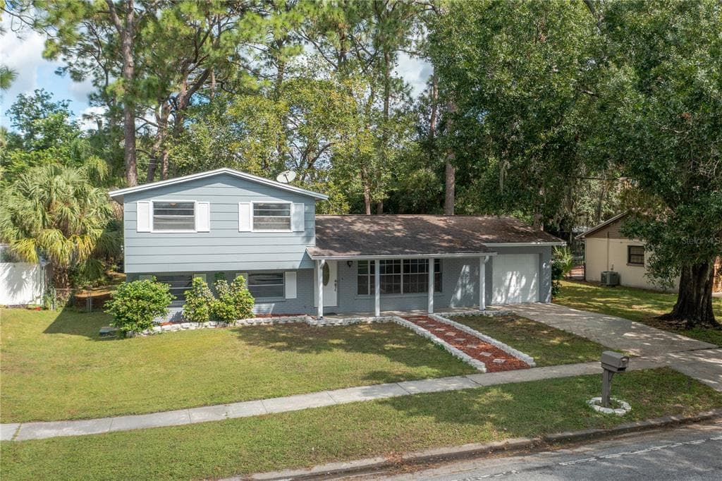 7617 JACKSON SPRINGS ROAD TAMPA, FL 33615
