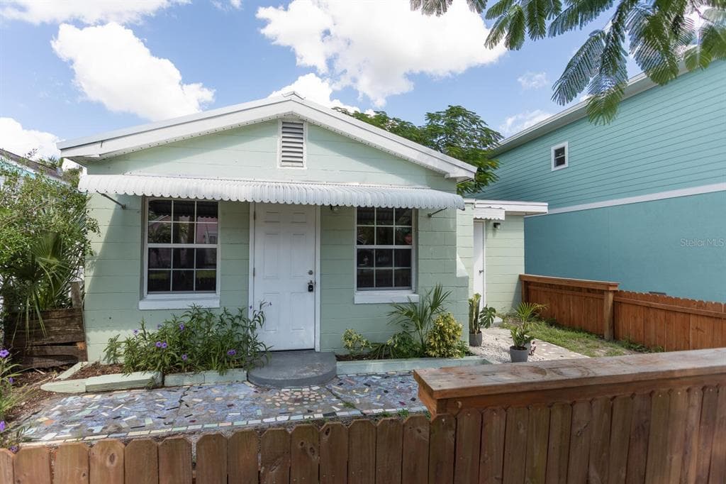 13115 3RD STREET E UNIT 1A MADEIRA BEACH, FL 33708