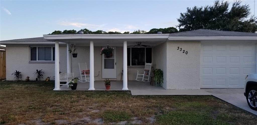 3320 EISENHOWER DRIVE HOLIDAY, FL 34691