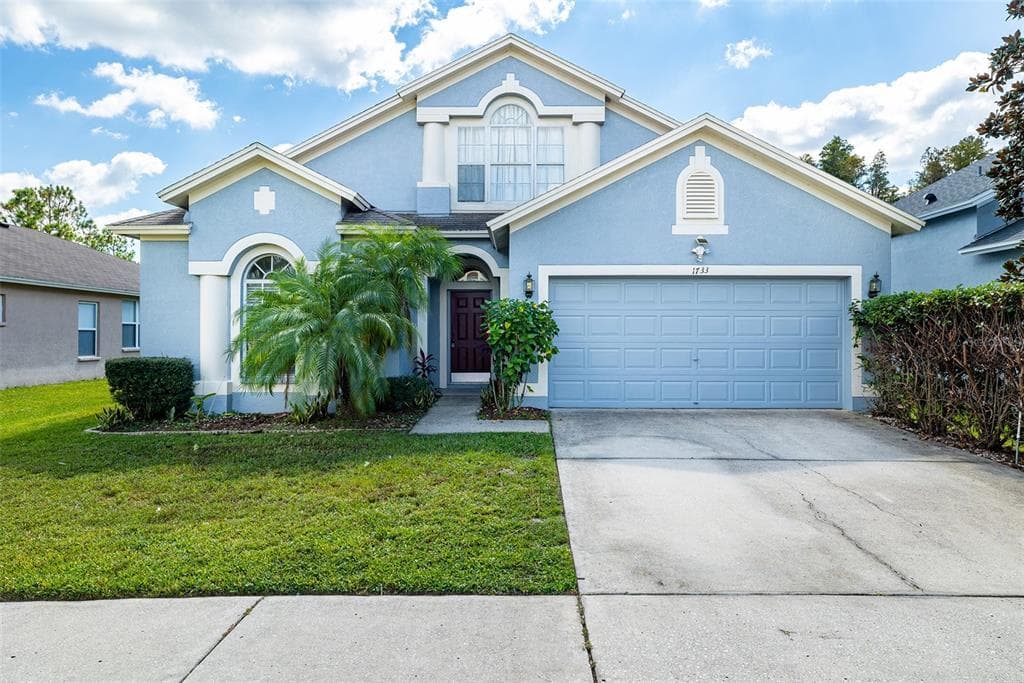 1733 LEYBOURNE LOOP WESLEY CHAPEL, FL 33543