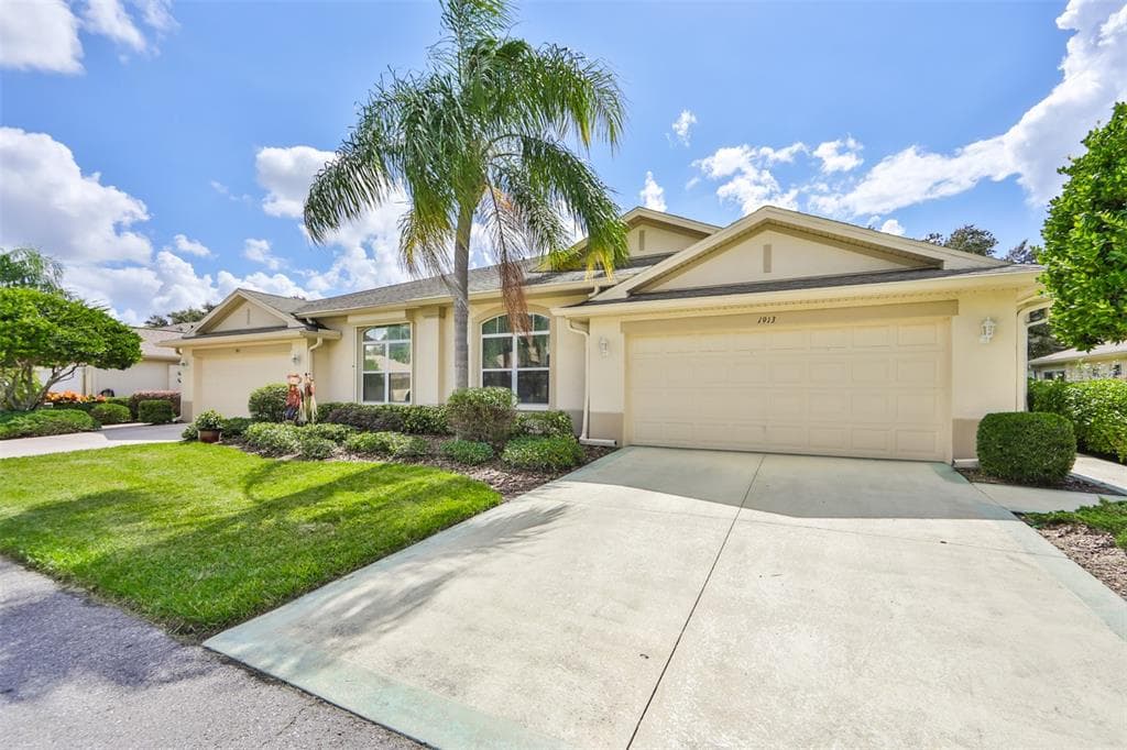 1913 ACADIA GREENS DRIVE SUN CITY CENTER, FL 33573