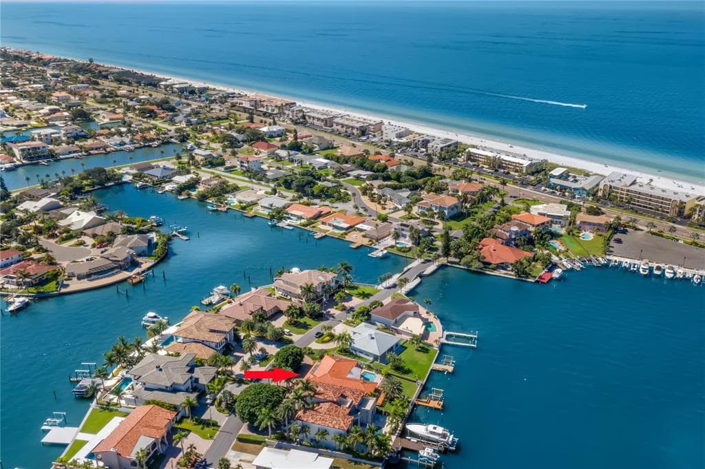 205 HARRISON AVENUE BELLEAIR BEACH, FL 33786