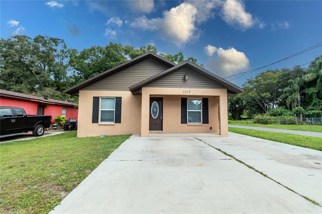 1312 E CHURCH STREET PLANT CITY, FL 33563