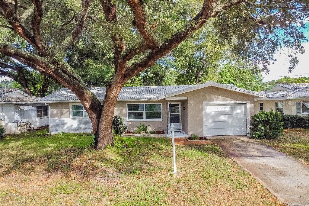 2437 RUTLAND LANE CLEARWATER, FL 33763
