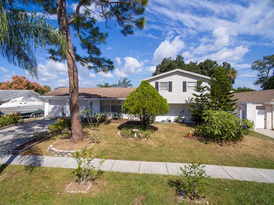 8303 W ELM STREET TAMPA, FL 33615
