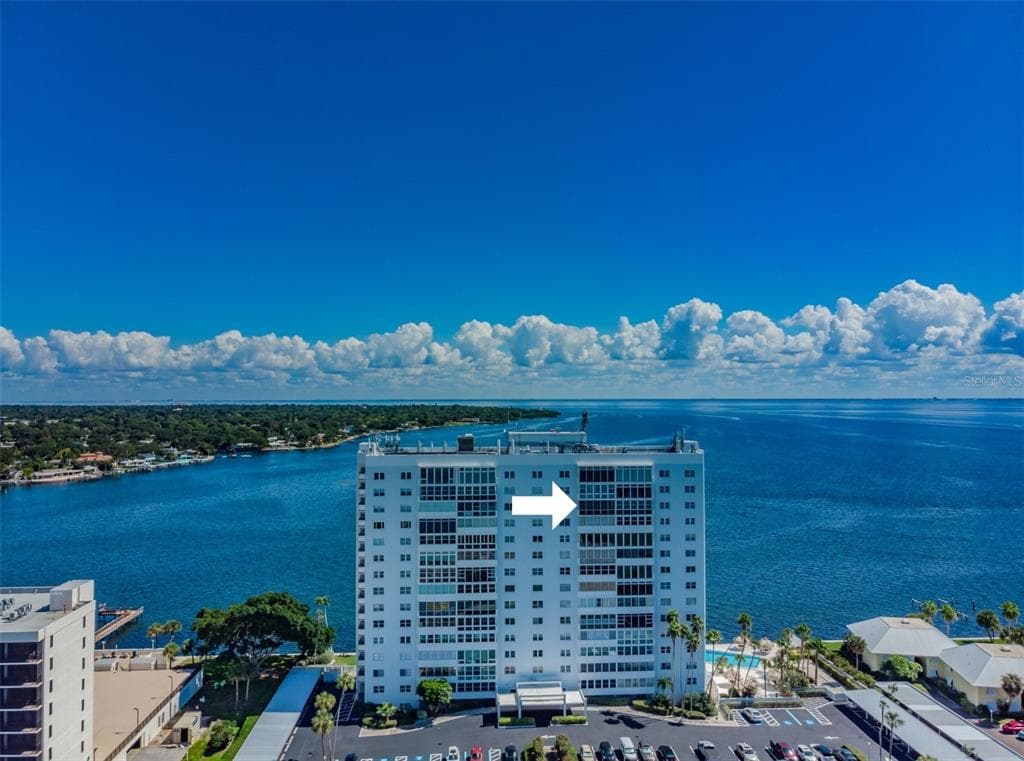 7200 SUNSHINE SKYWAY LANE S UNIT 14C ST PETERSBURG, FL 33711