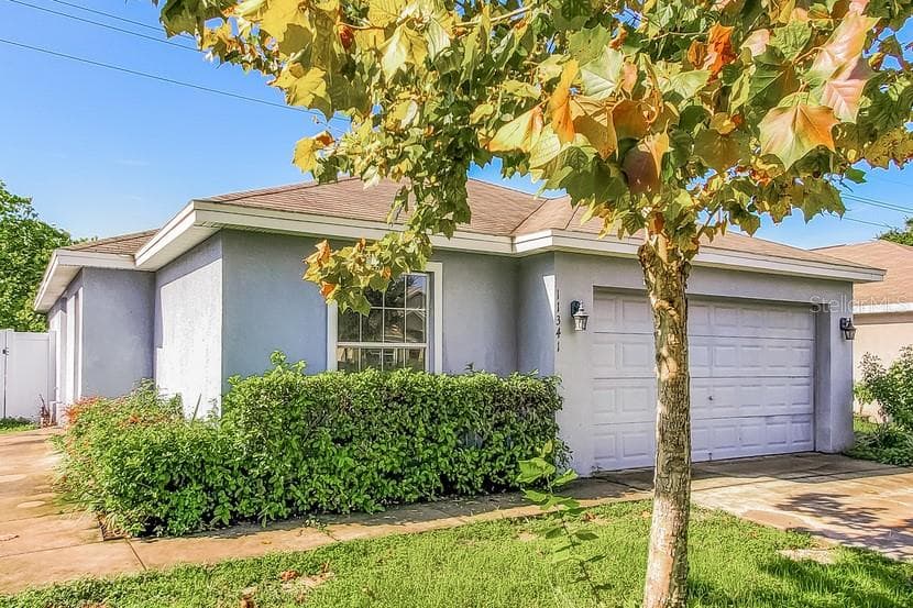 11341 SOUTHWIND LAKE DRIVE GIBSONTON, FL 33534