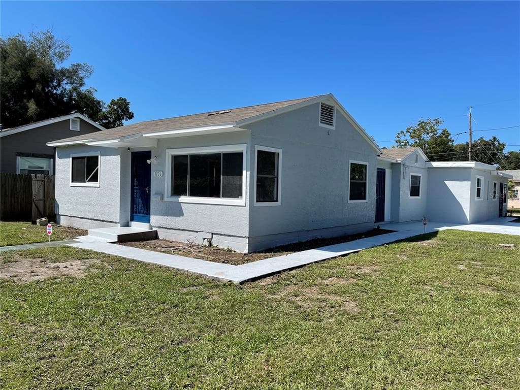 1701 27TH STREET S ST PETERSBURG, FL 33712