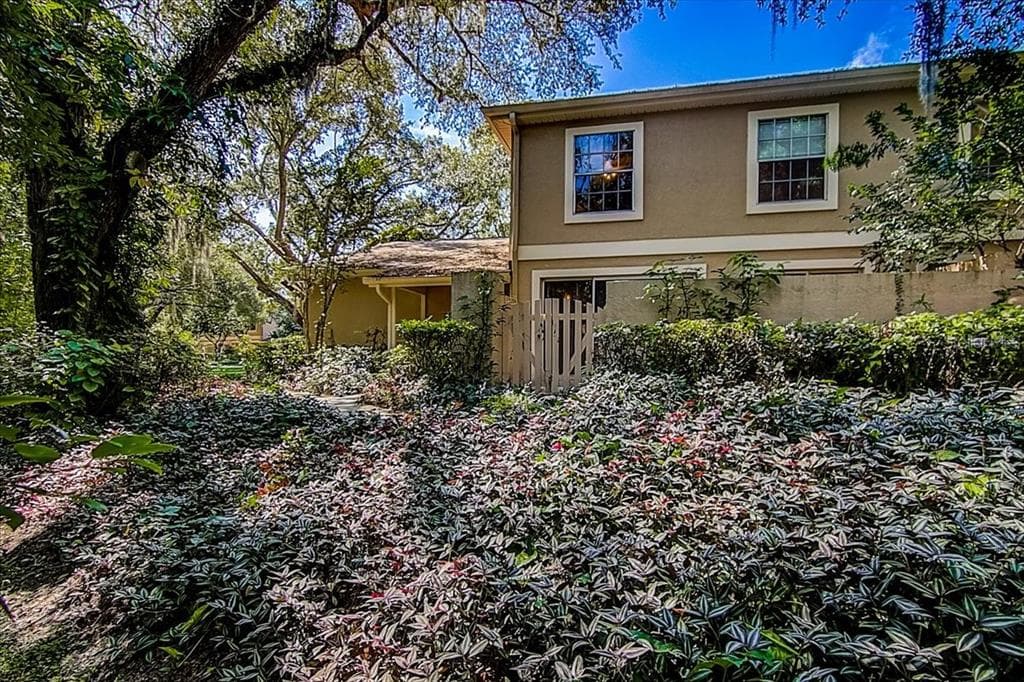 11905 LAKEMIST CIRCLE TEMPLE TERRACE, FL 33617