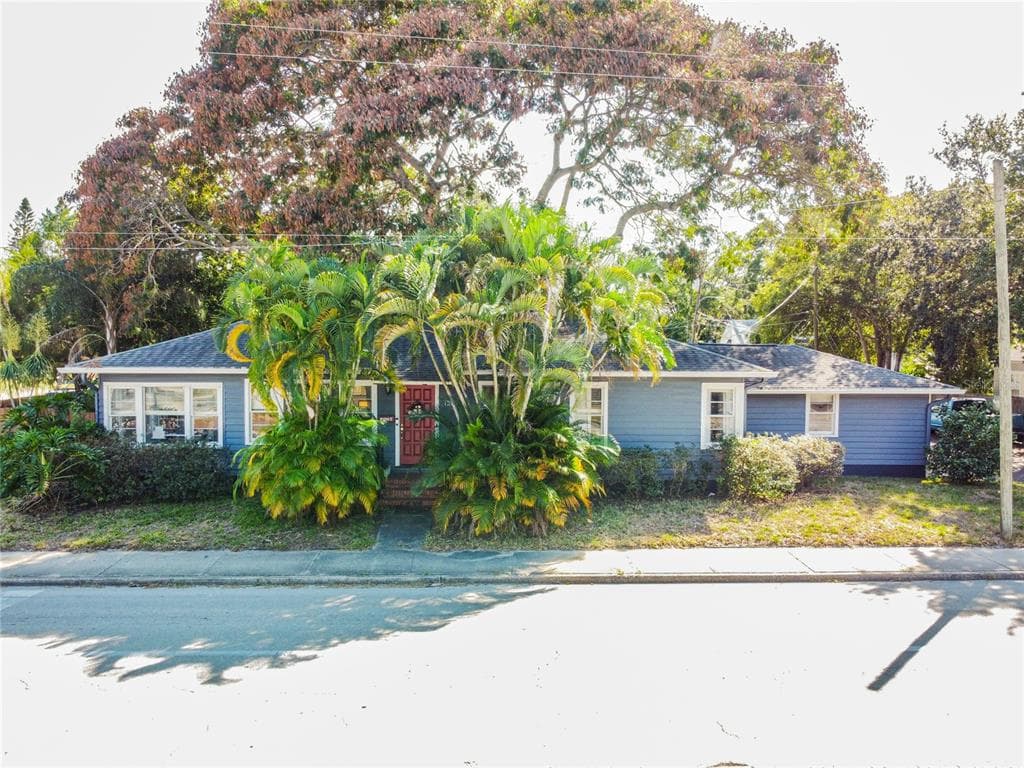 1200 22ND AVENUE N ST PETERSBURG, FL 33704