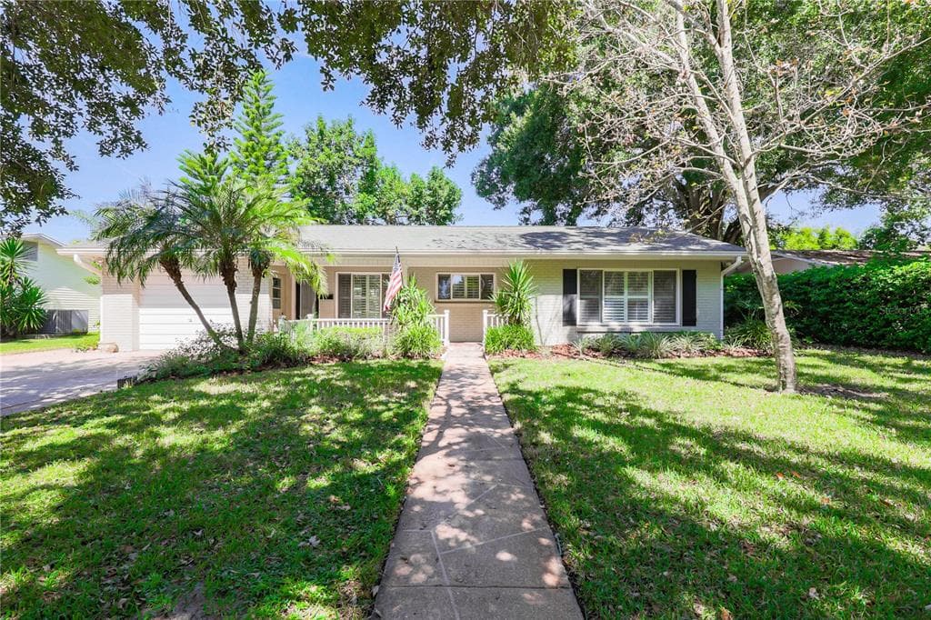 10511 ORANGE GROVE DRIVE TAMPA, FL 33618