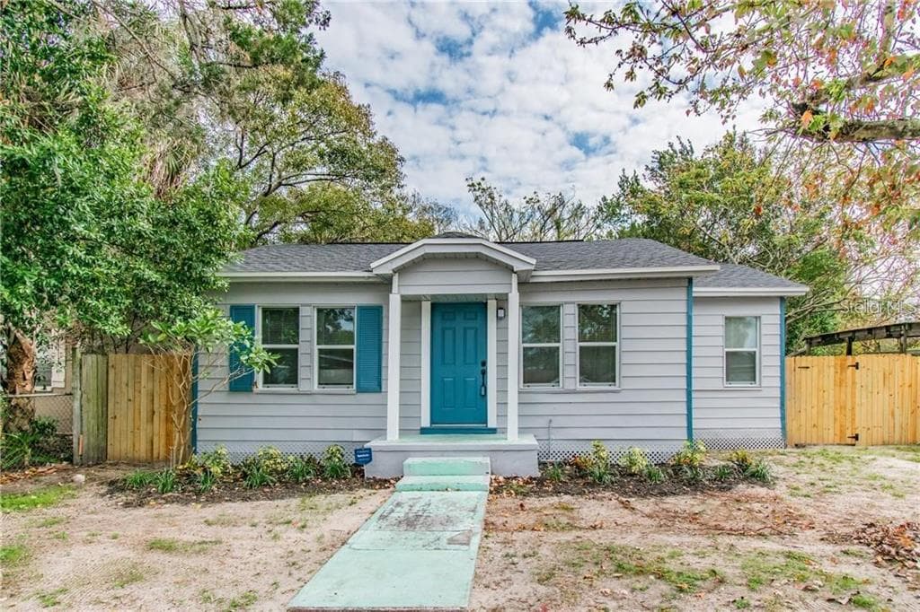 8713 N 13TH STREET TAMPA, FL 33604
