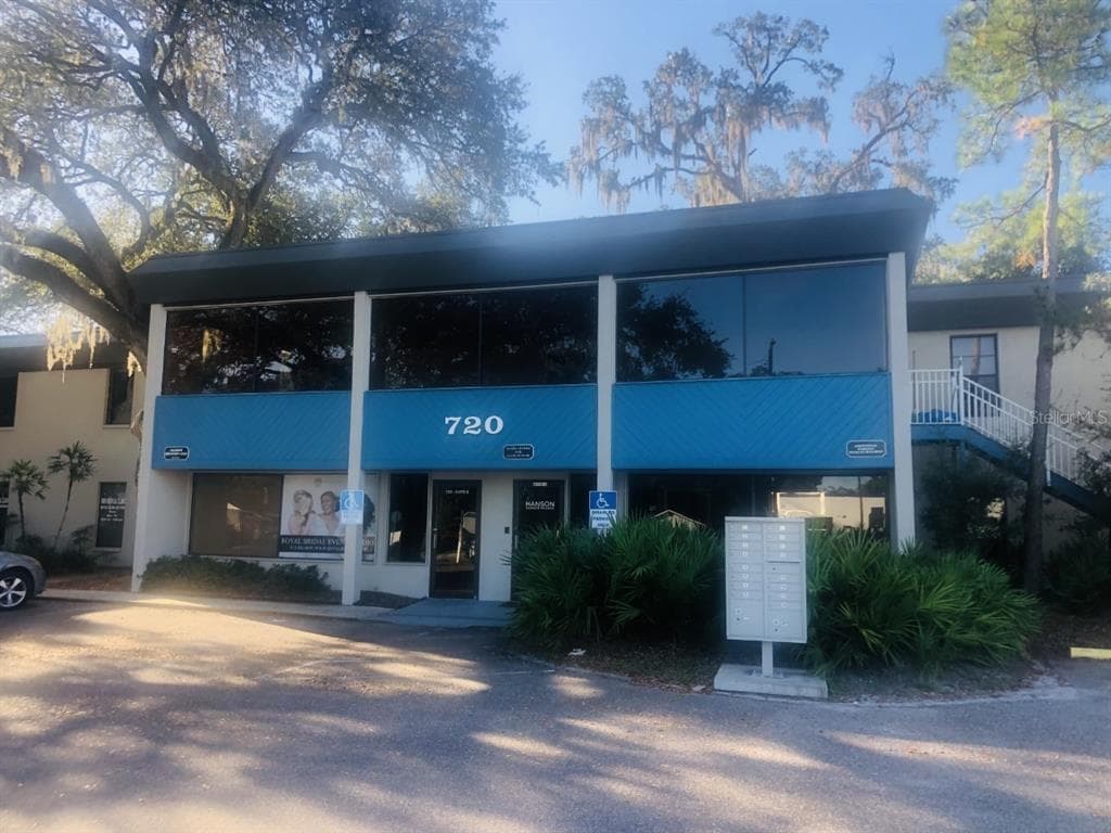 720 W DR MARTIN LUTHER KING JR BOULEVARD TAMPA, FL 33603