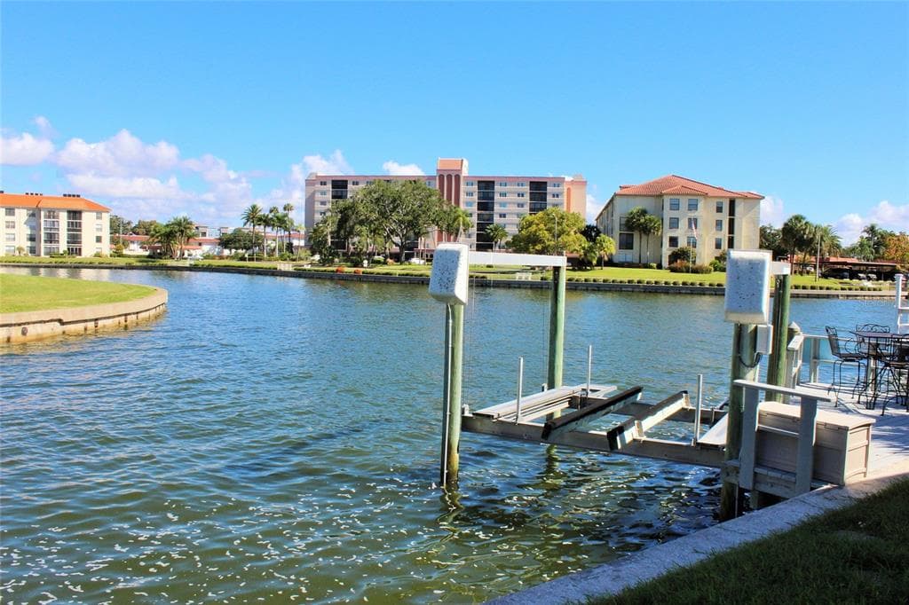 18675 US HIGHWAY 19 N UNIT 107 CLEARWATER, FL 33764