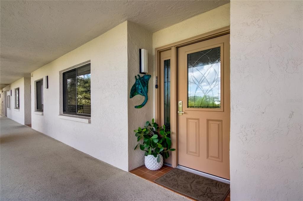 4650 BAY BOULEVARD UNIT 1023 PORT RICHEY, FL 34668