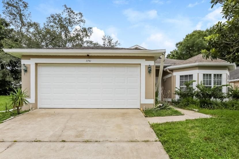 7741 WICKLOW CIRCLE ORLANDO, FL 32817