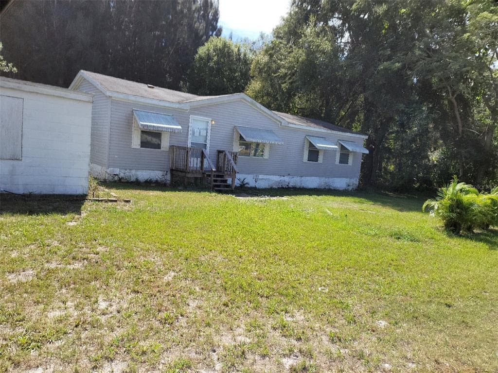 8130 MASSACHUSETTS AVENUE NEW PORT RICHEY, FL 34653
