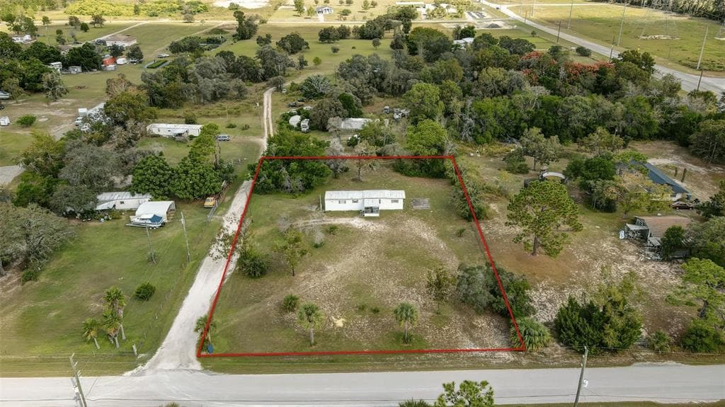 13389 SUN ROAD BROOKSVILLE, FL 34613