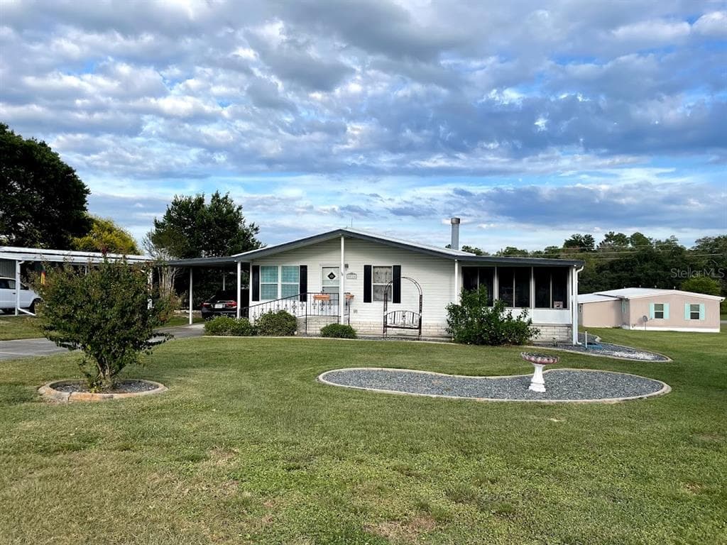 8016 TOWER STREET BROOKSVILLE, FL 34613