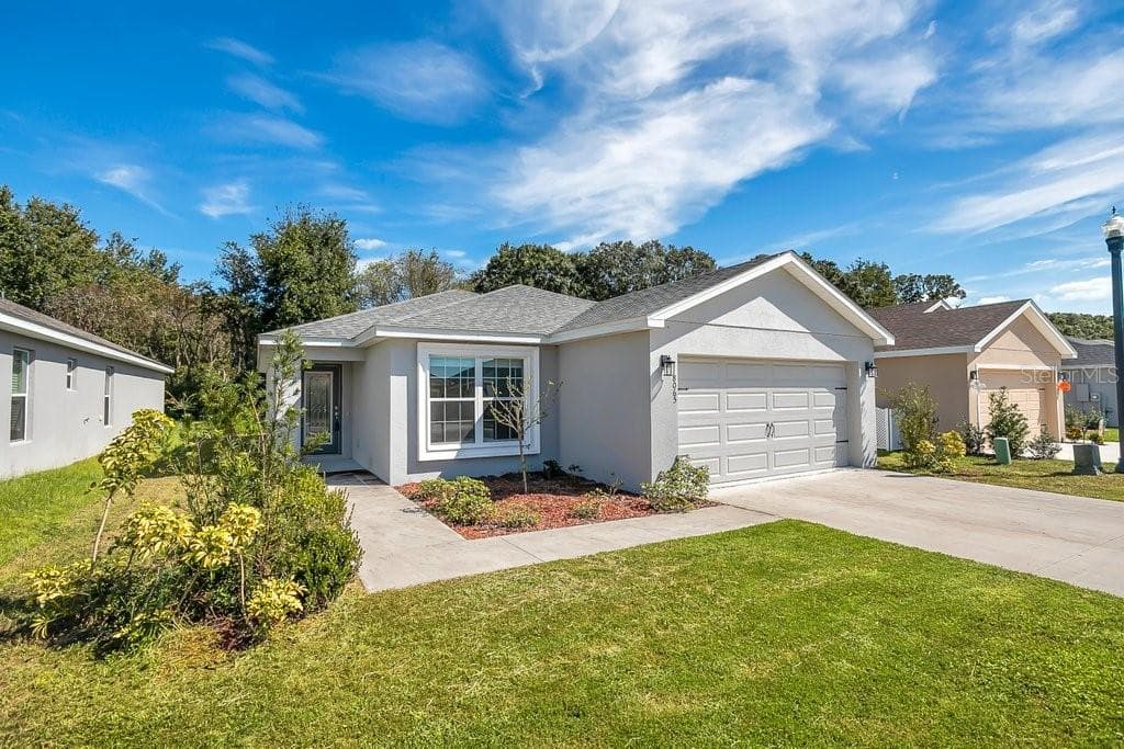 8065 DIAMOND CREEK LANE LAKELAND, FL 33809